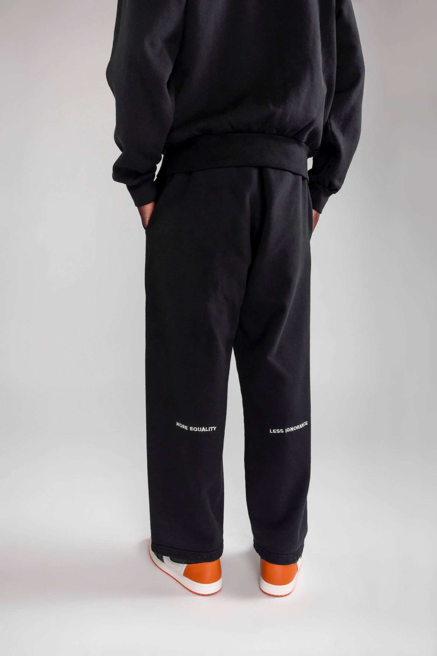 MELI STATEMENT SWEATPANT
