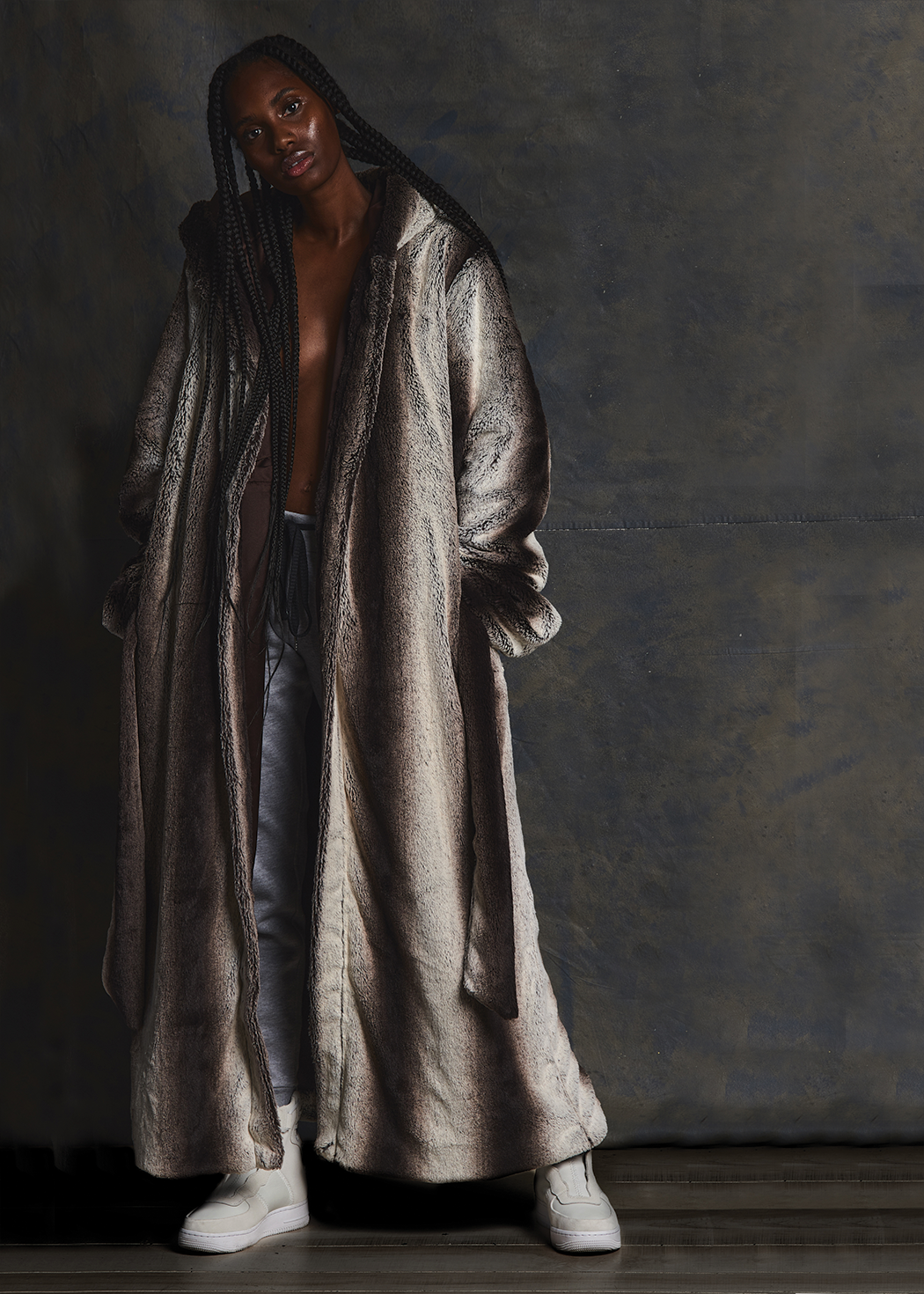 HOODED STREET ROBE