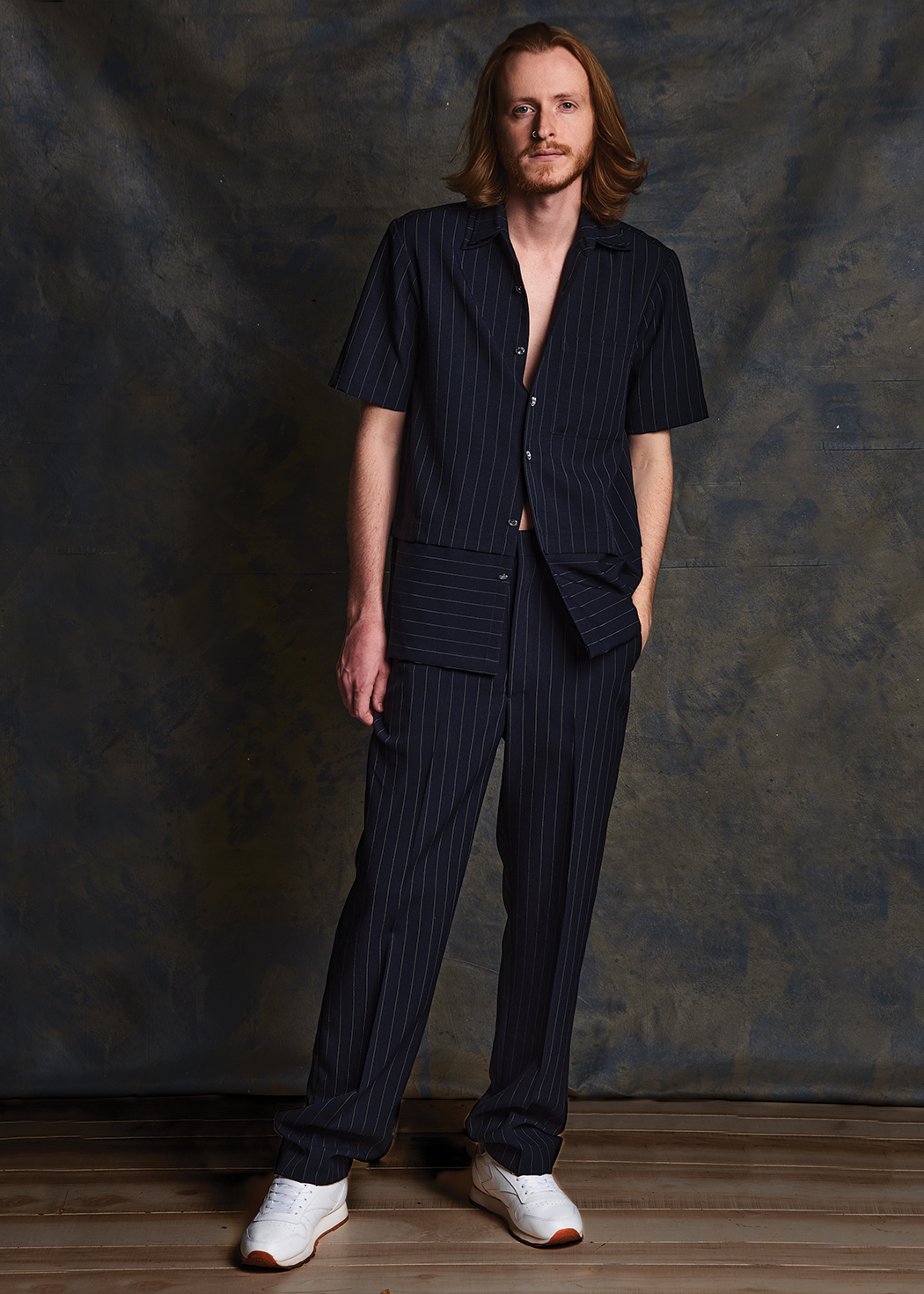 NAVY PINSTRIPE TROUSER