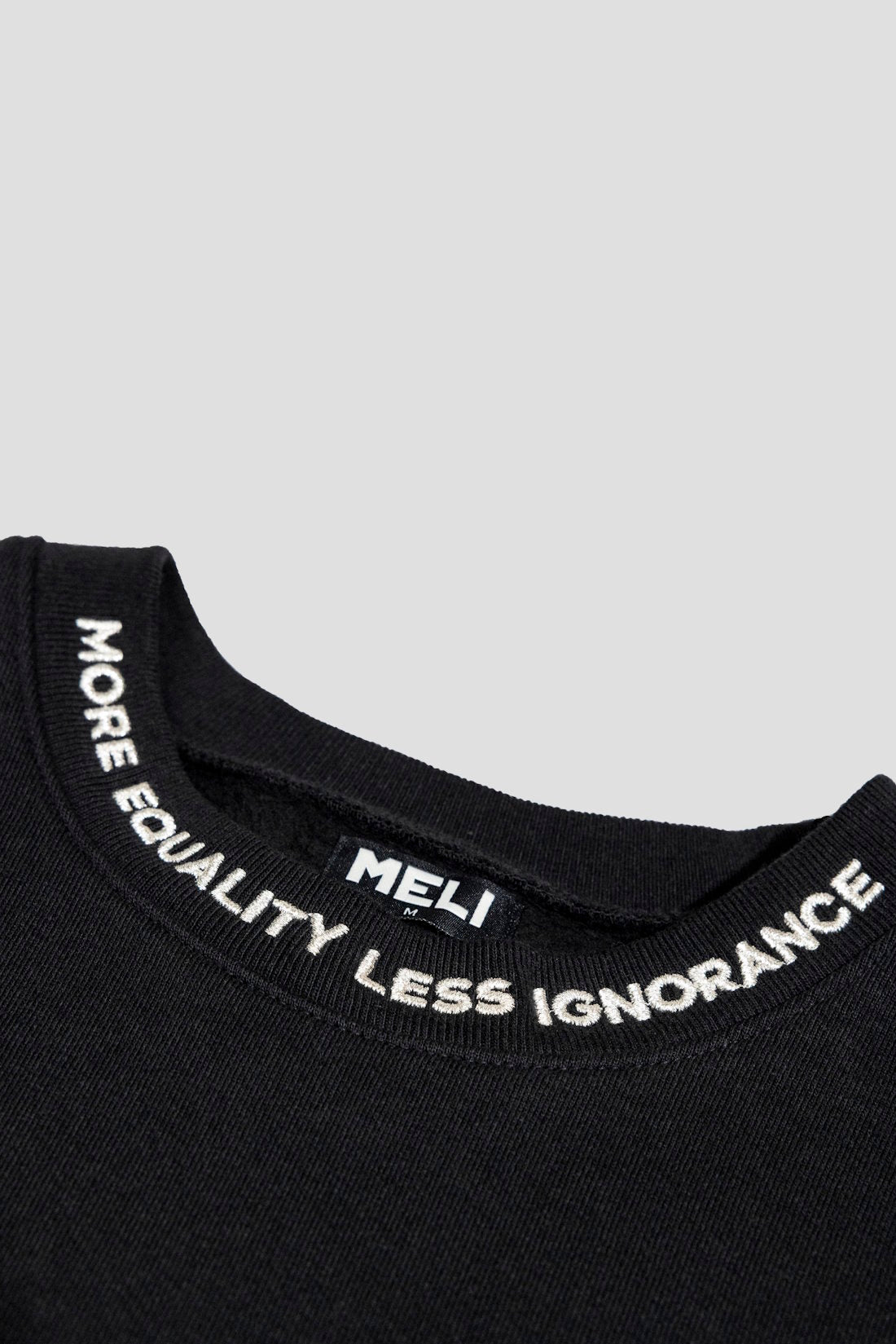MELI TAGLINE CREWNECK