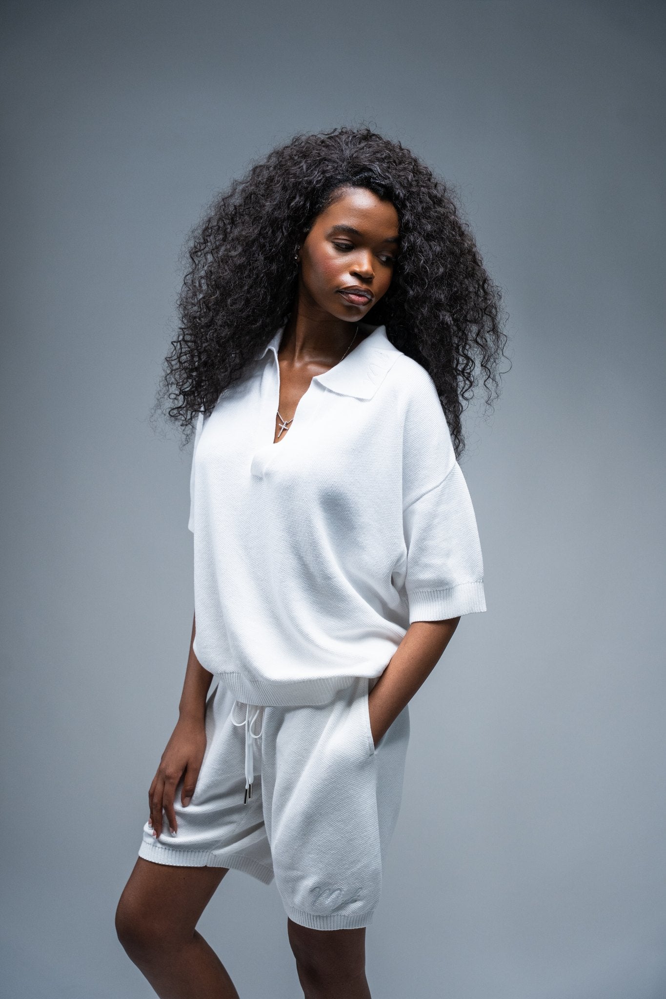 MELI KNIT SHORT — WHITE — Female model