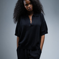MELI KNIT SHORT — BLACK — Female model