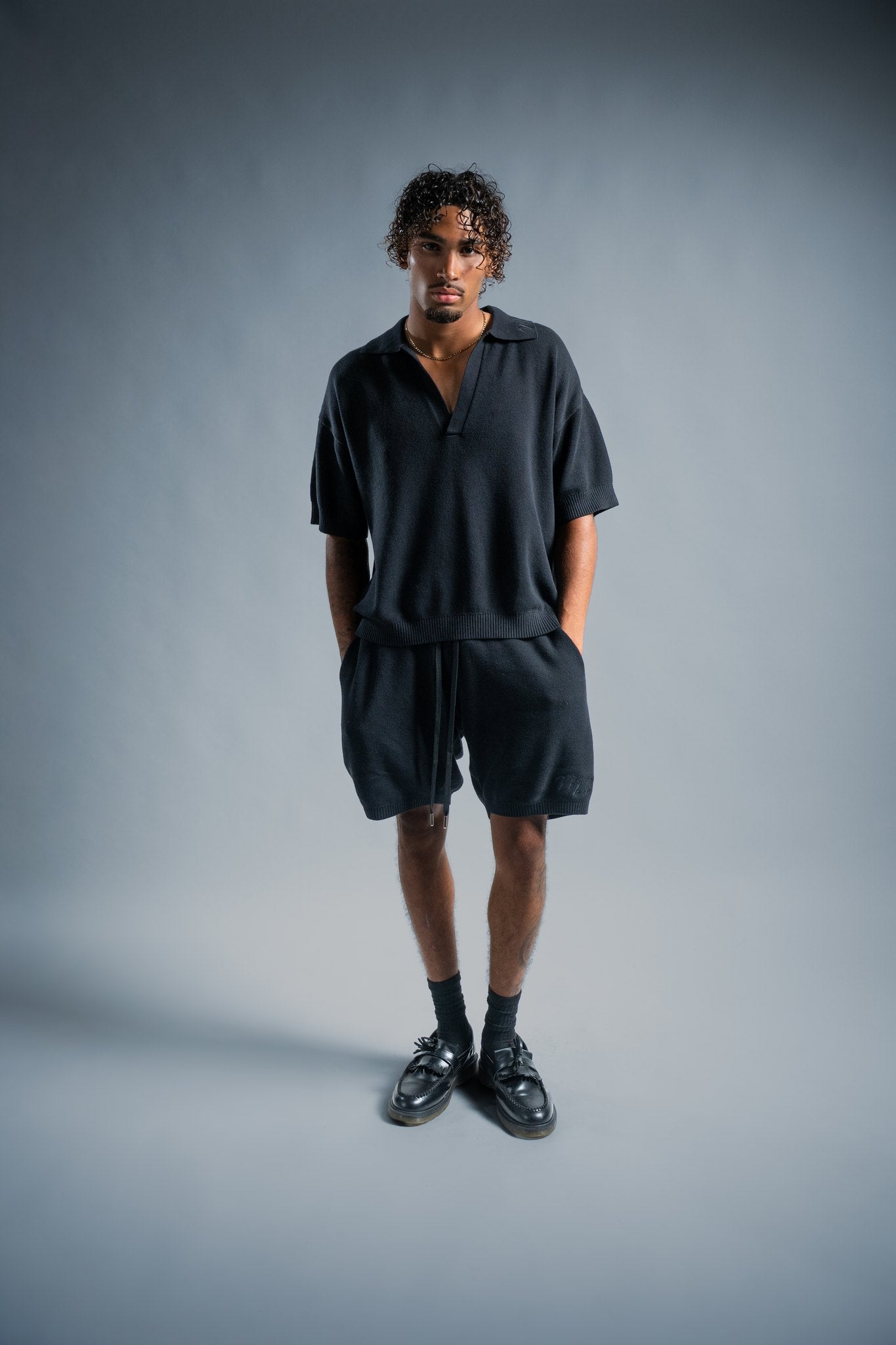 MELI KNIT SHORT — BLACK — Male model