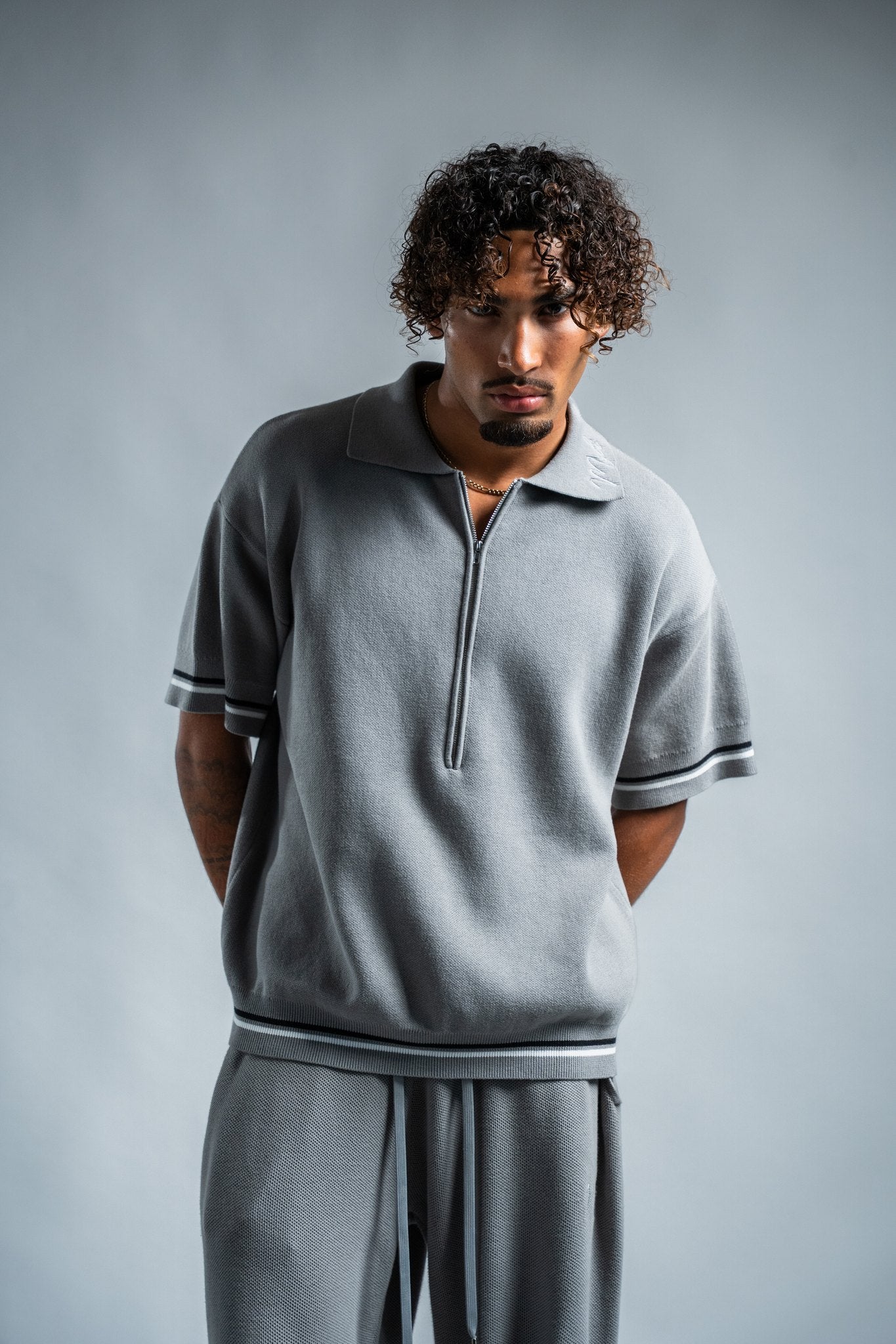 MELI ZIP POLO — Charcoal Gray — Male model