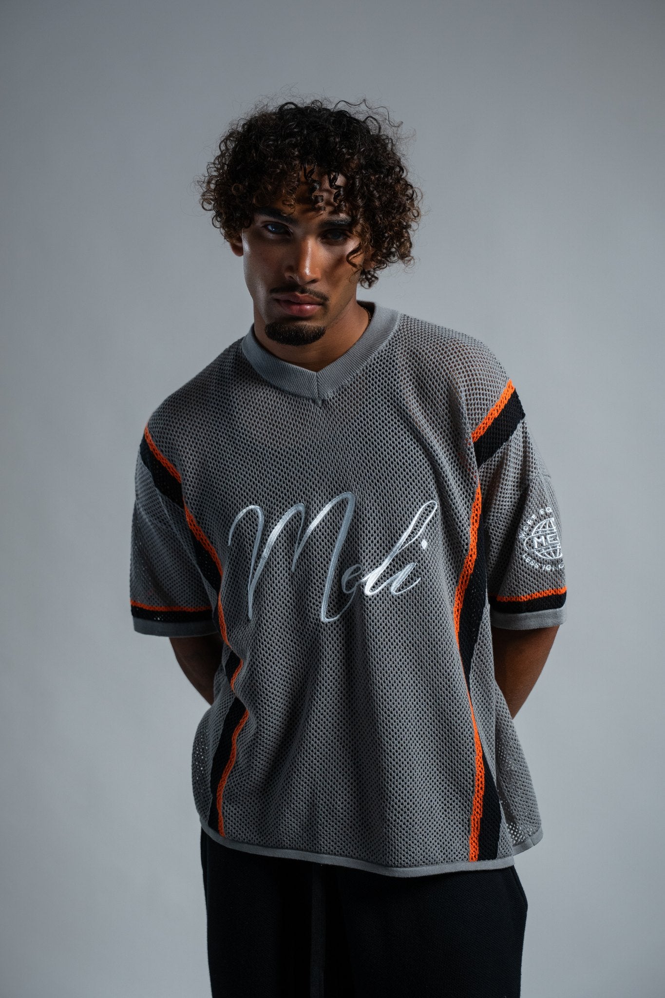 MELI MESH JERSEY — GRAY — Male model