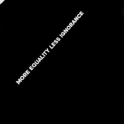 MELI Men’s Cropped Statement Tee