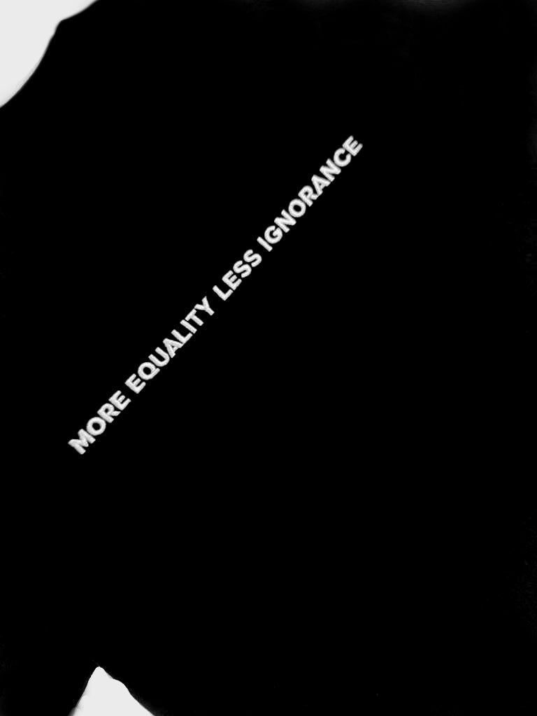 MELI Men’s Cropped Statement Tee