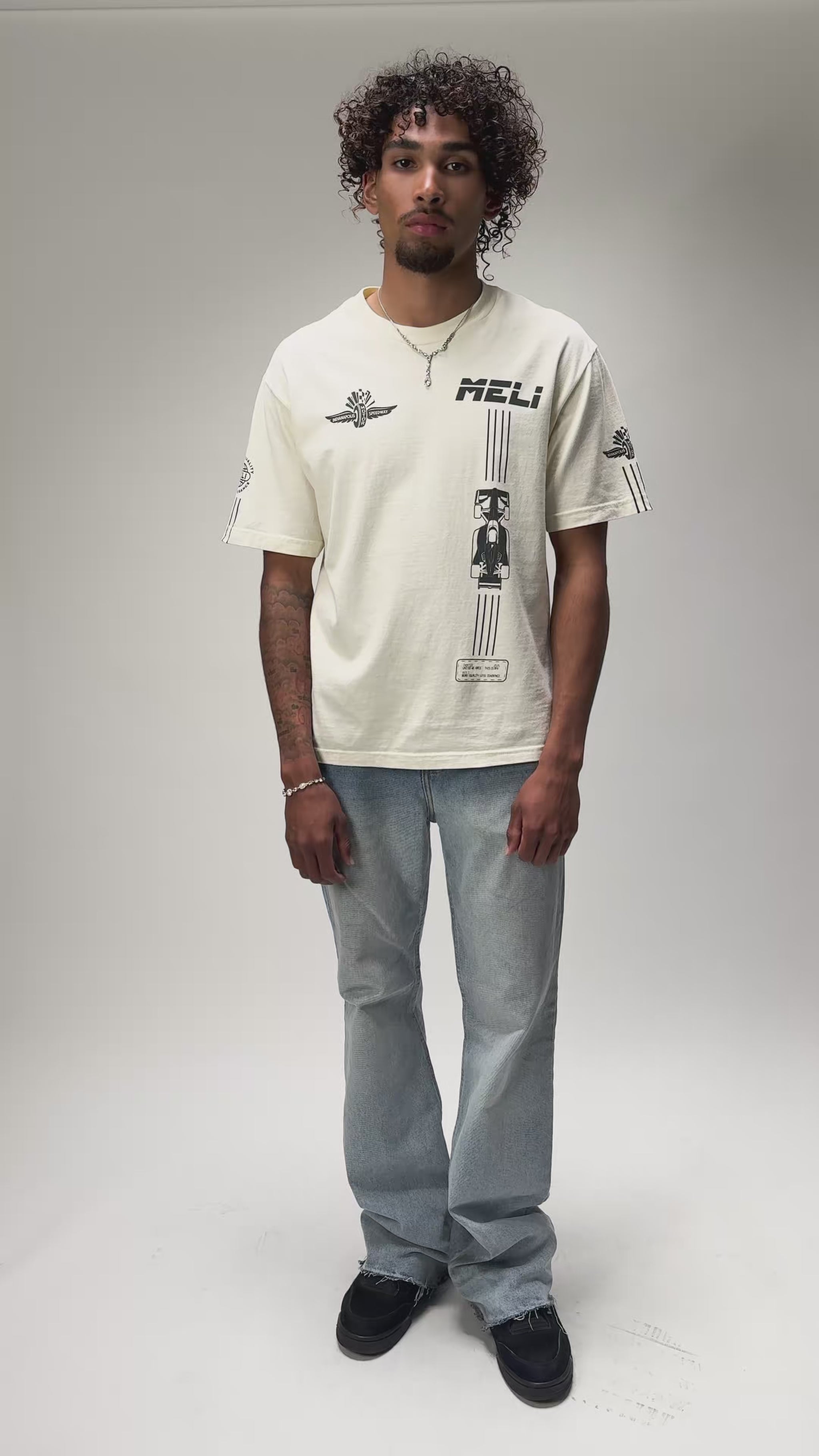 The MELI Circuit tee, worn and moving